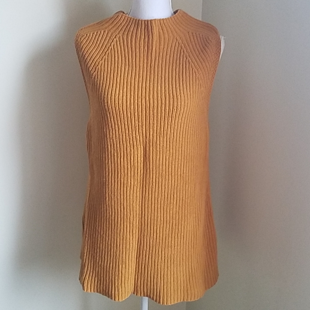 Artisan NY Ribbed Sleeveless Sweater